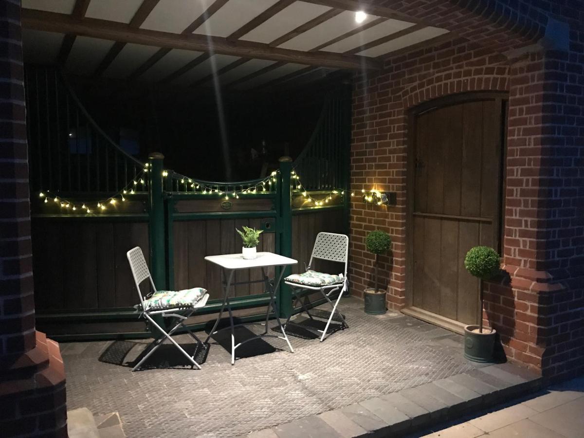 Stunning Rural Apartment, Walking Distance To Three Choirs Vineyard & Restaurant, Gloucestershire Newent Exteriör bild